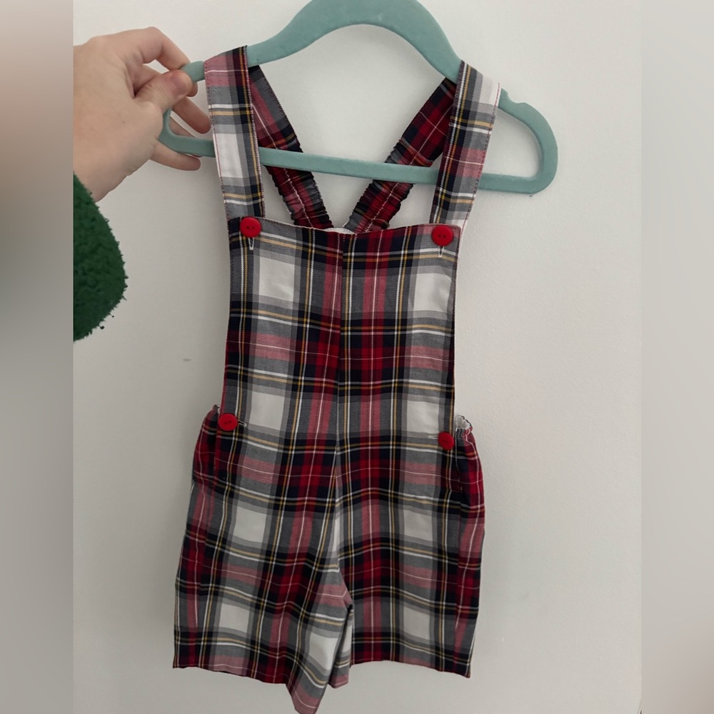 Sal & Pimenta NWT holiday Christmas tartan Shortall. Never worn. Size 3T.